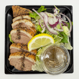 薫る合鴨パストラミの彩りサラダ